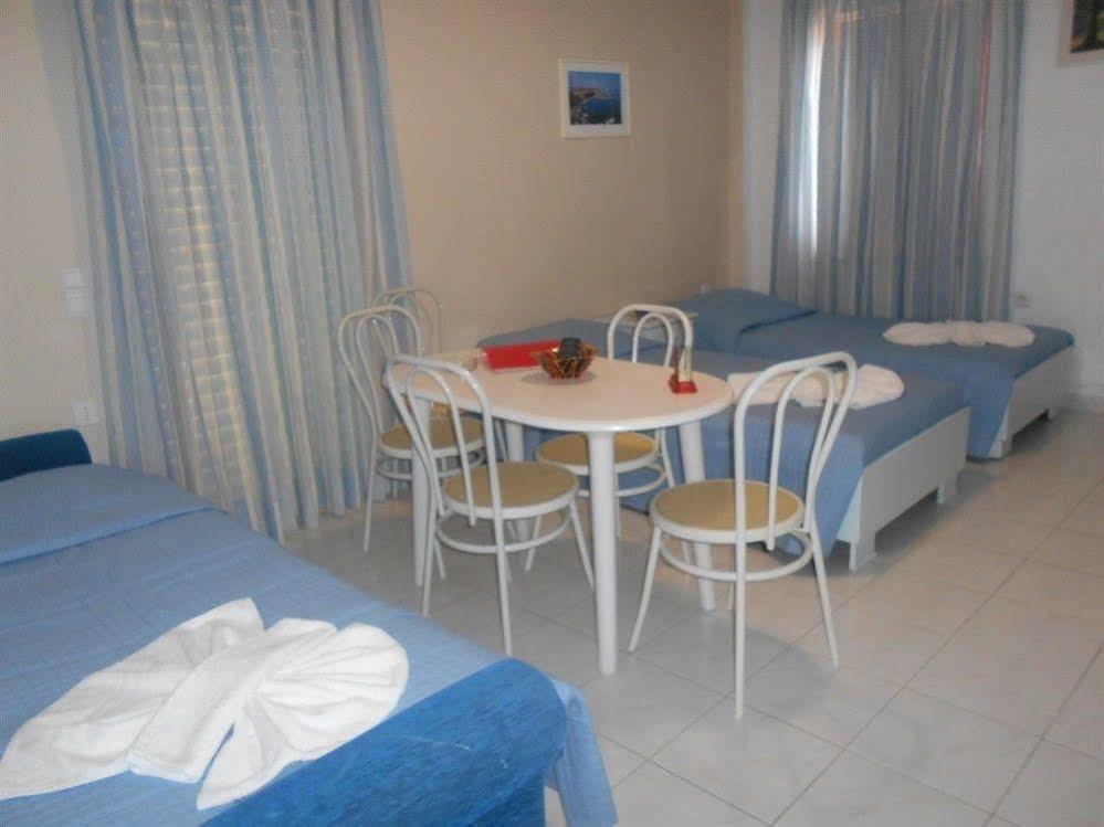 Ilona Apartments Chania  ภายนอก รูปภาพ