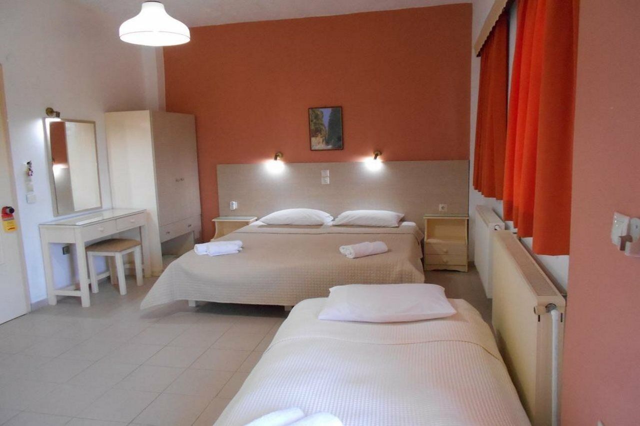 Ilona Apartments Chania  ภายนอก รูปภาพ