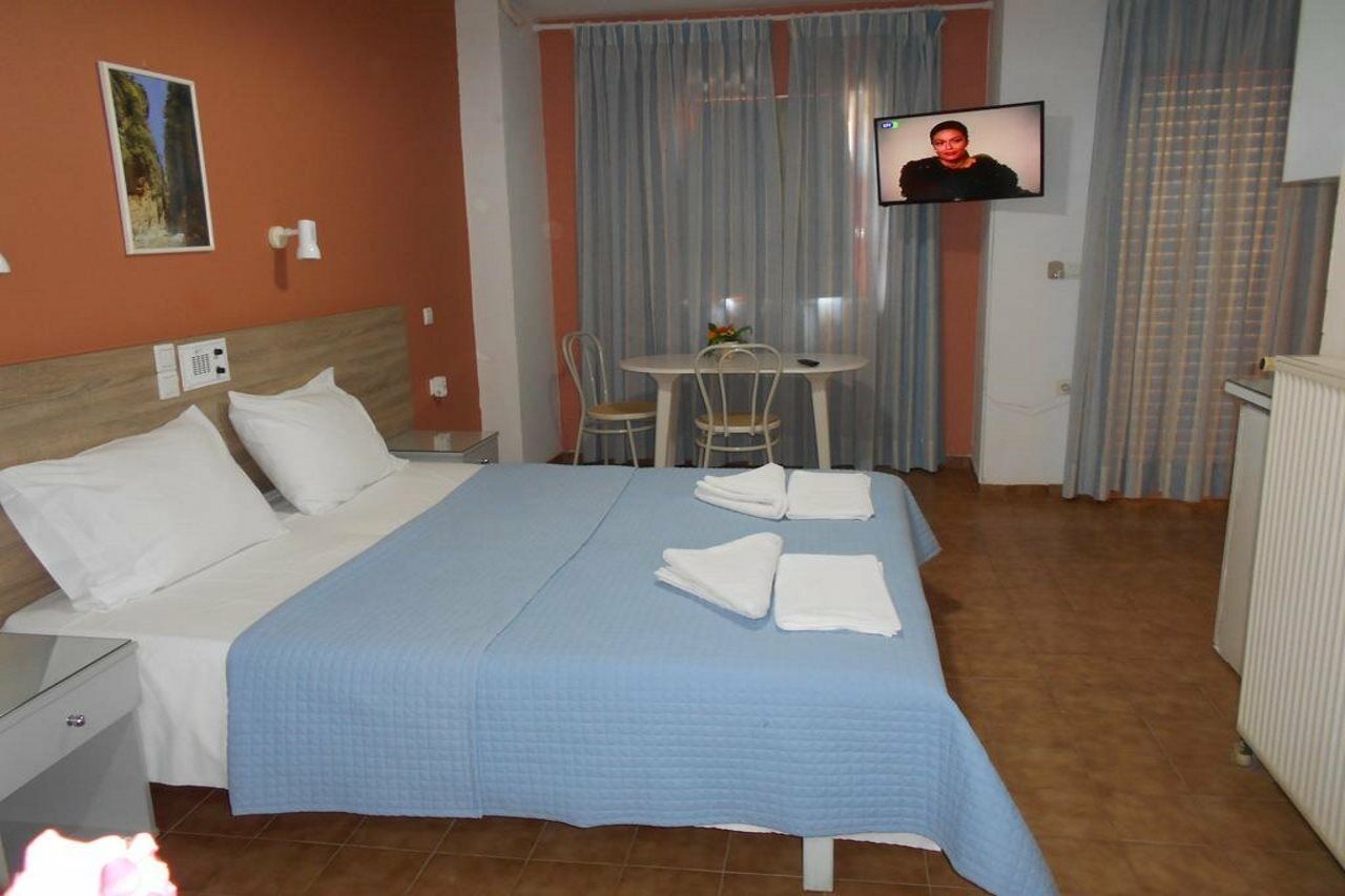 Ilona Apartments Chania  ภายนอก รูปภาพ